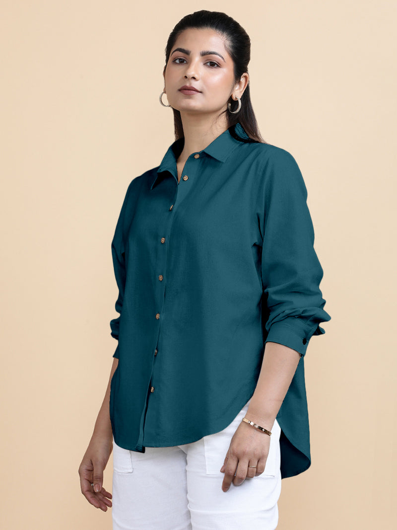 Cecilia x Soma | Relaxed Women's Shirt in Teal Blue Linen-Binks