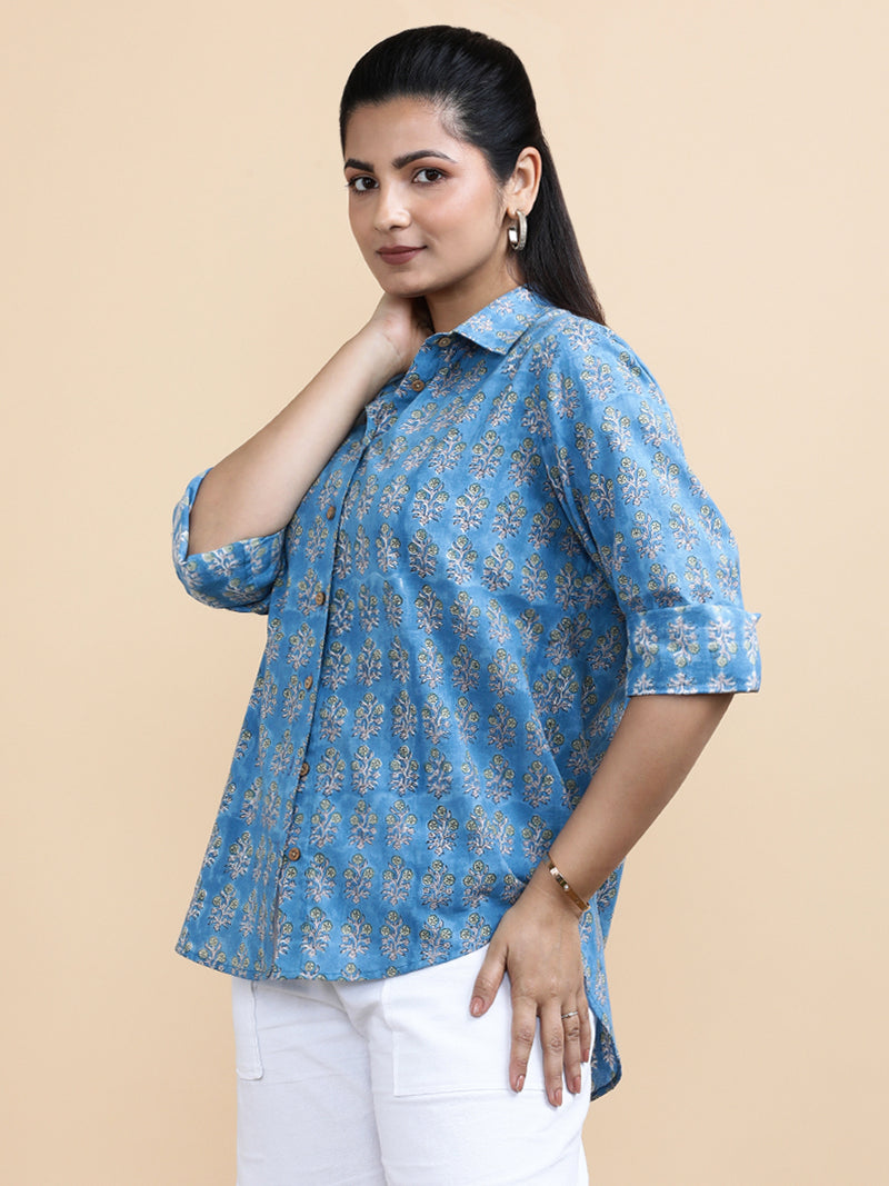 Julia x Soma | Relaxed Women's Shirt in Blue Garden Block Print Cotton-Binks