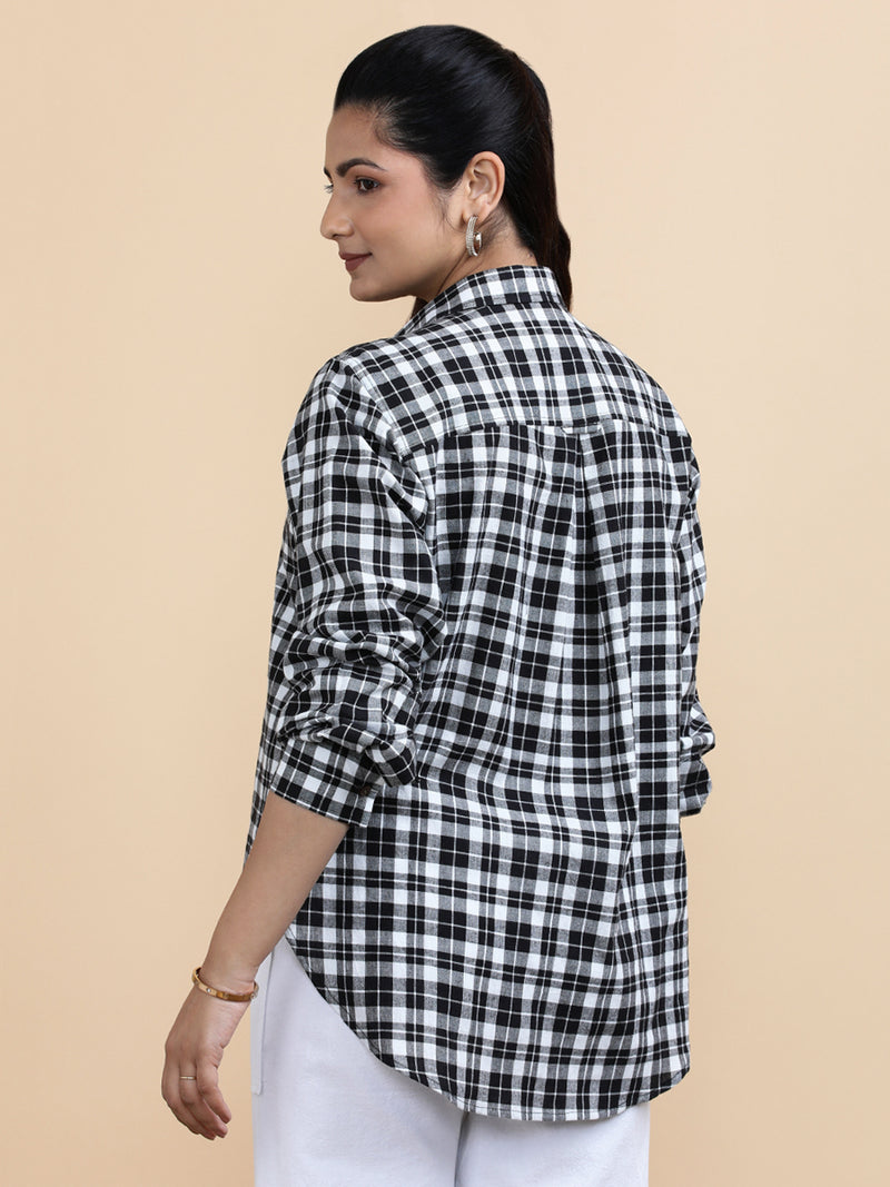 Marlene x Soma | Relaxed Women's Shirt in Black & White Classic Checks Handloom Khadi Cotton-Binks