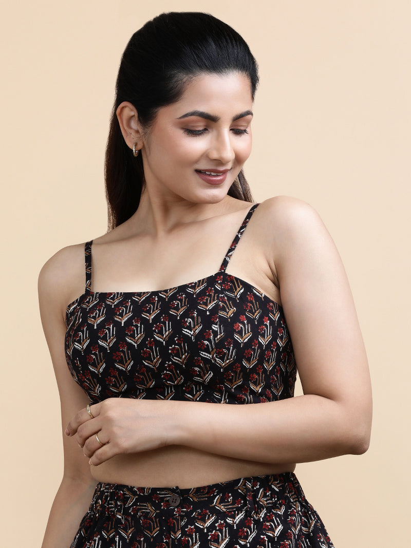 Noa x Soma | Women's Cropped Top in Midnight Lily Block Print Cotton-Binks