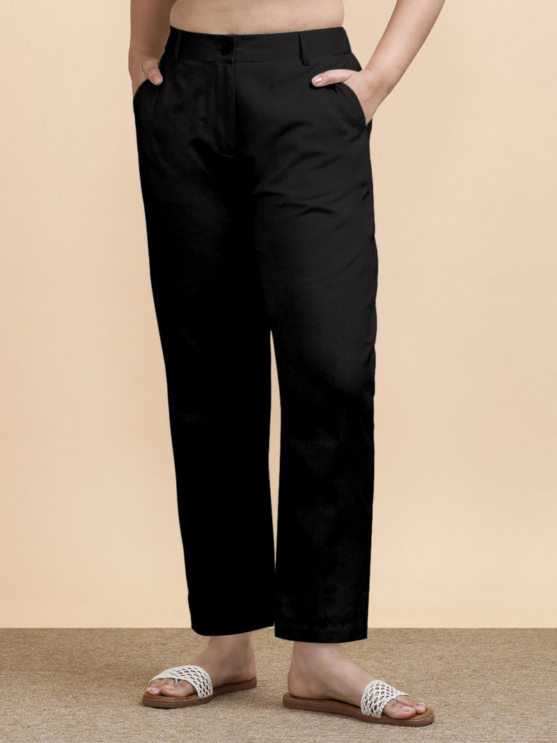 Laura x Soma | Women's Regular Fit Trouser in Ebony Black Linen-Binks