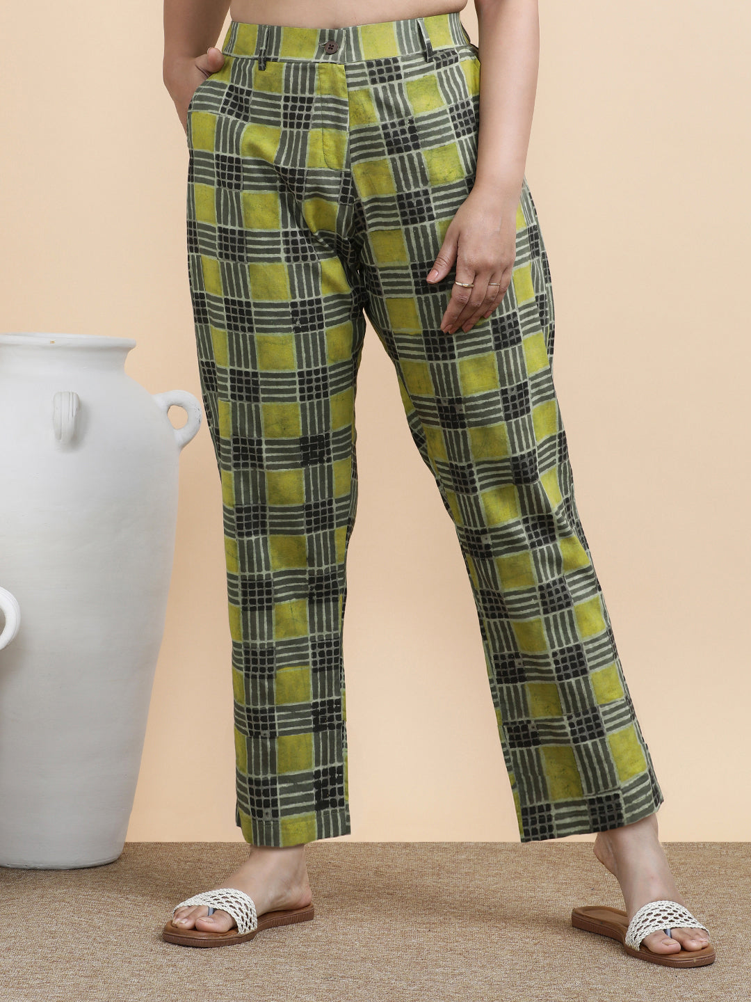 Tess x Soma Trouser, in Green 100% Cotton, made for daily & work (view 6).