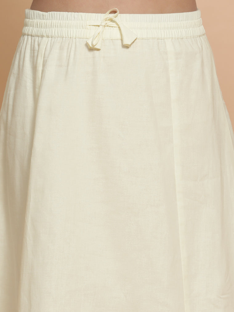 Petticoat/Underskirt for Sarees in Chalk White Linen, in White 70% Cotton 30% Linen, made for daily & work (view 3).