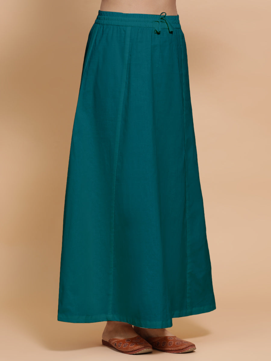 Petticoat/Underskirt for Sarees in Teal Blue Linen, in Blue 70% Cotton 30% Linen, made for daily & work (view 5).