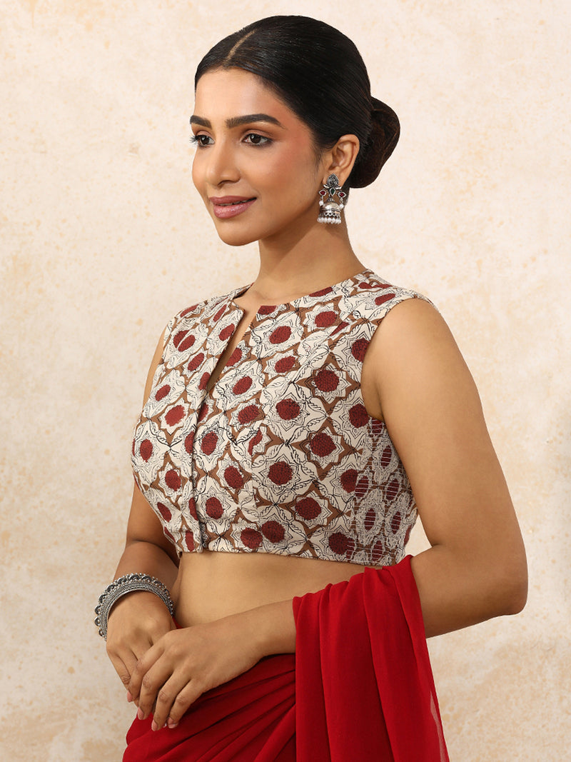 Dia x Rozaana Saree Blouse, in Cream 100% Cotton - Block Printed, featuring sleeveless and jewel neckline (view 10).