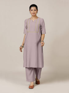  Esha x Rozaana | A Line Kurta in Lilac with Thread Work_1