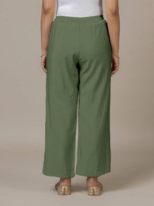 Fiza x Rozaana | Straight Pant in Hunter Green