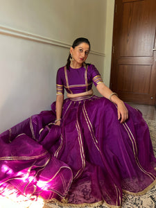 Heer x Tyohaar | Lehenga Skirt in Purple Organza