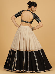 Mastani x Tyohaar | Oyster Grey Panelled Lehenga Skirt