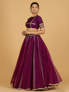 Heer x Tyohaar | Lehenga Skirt in Purple Organza