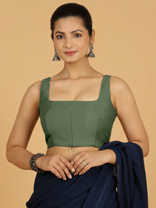 Kasturi x Rozaana | Sleeveless Saree Blouse in Hunter Green