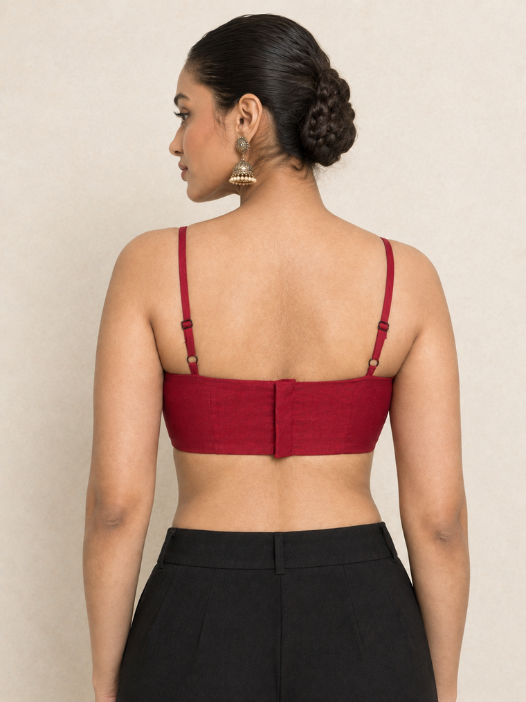 Laari | Sleeveless Green-Crimson Red  SculptFit™ Jacket-Blouse