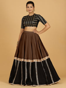 Mastani x Tyohaar | Walnut Brown Panelled Lehenga Skirt