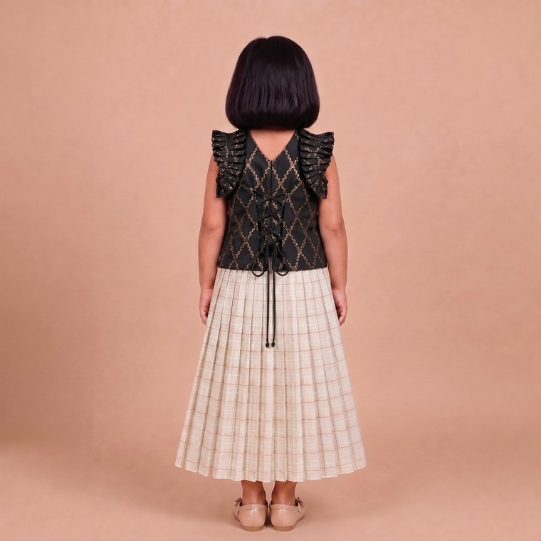 Pari x Tyohaar | Cosmic Black Vine Mesh Brocade Ruffle Sleeve Pattu Pavadai