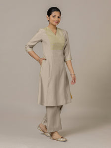 Piya x Rozaana | A Line Kurta in Oyster Grey with Thread Work | Coords or Only Kurta