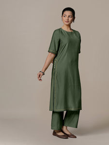 Riya x Rozaana | A Line Kurta in Pine Green with Thread Work | Coords or Only Kurta