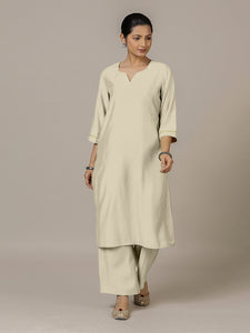 Sadaf x Rozaana | A Line Kurta in Ivory with Thread Work | Coords or Only Kurta