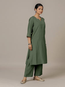 Sadaf x Rozaana | A Line Kurta in Pine Green with Thread Work | Coords or Only Kurta