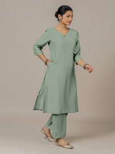 Sadaf x Rozaana | A Line Kurta in Mint Green with Thread Work | Coords or Only Kurta