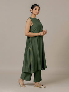 Sameera x Rozaana | A Line Kurta in Pine Green with Thread Work | Coords or Only Kurta