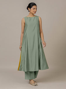 Sarah x Rozaana | A Line Kurta in Mint Green with Thread Work | Coords or Only Kurta