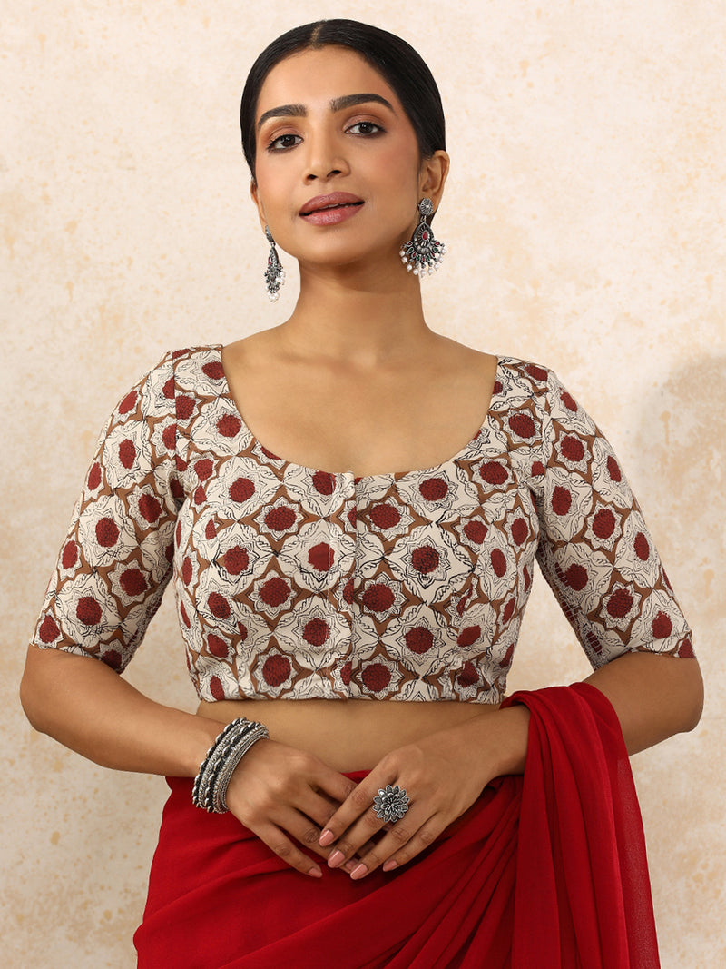 Shruti x Rozaana, Elbow Sleeves Saree Blouse in Red Dahlia Block Print Cotton — Daily & Work — view 5