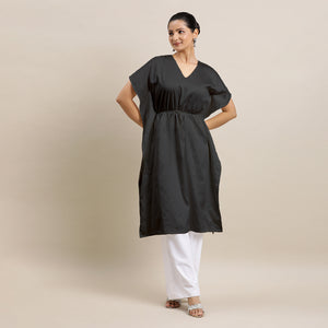  Siya x Rozaana | Kaftan Kurta in Raven Black with Thread Work_4