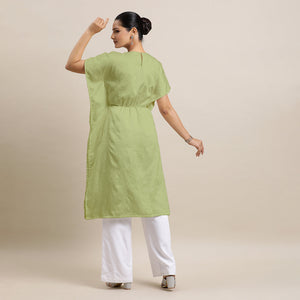  Siya x Rozaana | Kaftan Kurta in Pista Green with Thread Work_2