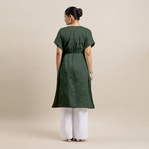  Siya x Rozaana | Kaftan Kurta in Pine Green with Thread Work_5