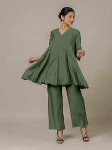 Tuhi x Rozaana | A Line Kurta in Hunter Green with Thread Work | Coords or Only Kurta