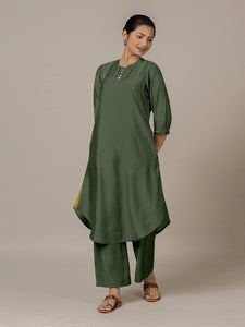 Urvi x Rozaana | A Line Kurta in Pine Green with Thread Work | Coords or Only Kurta