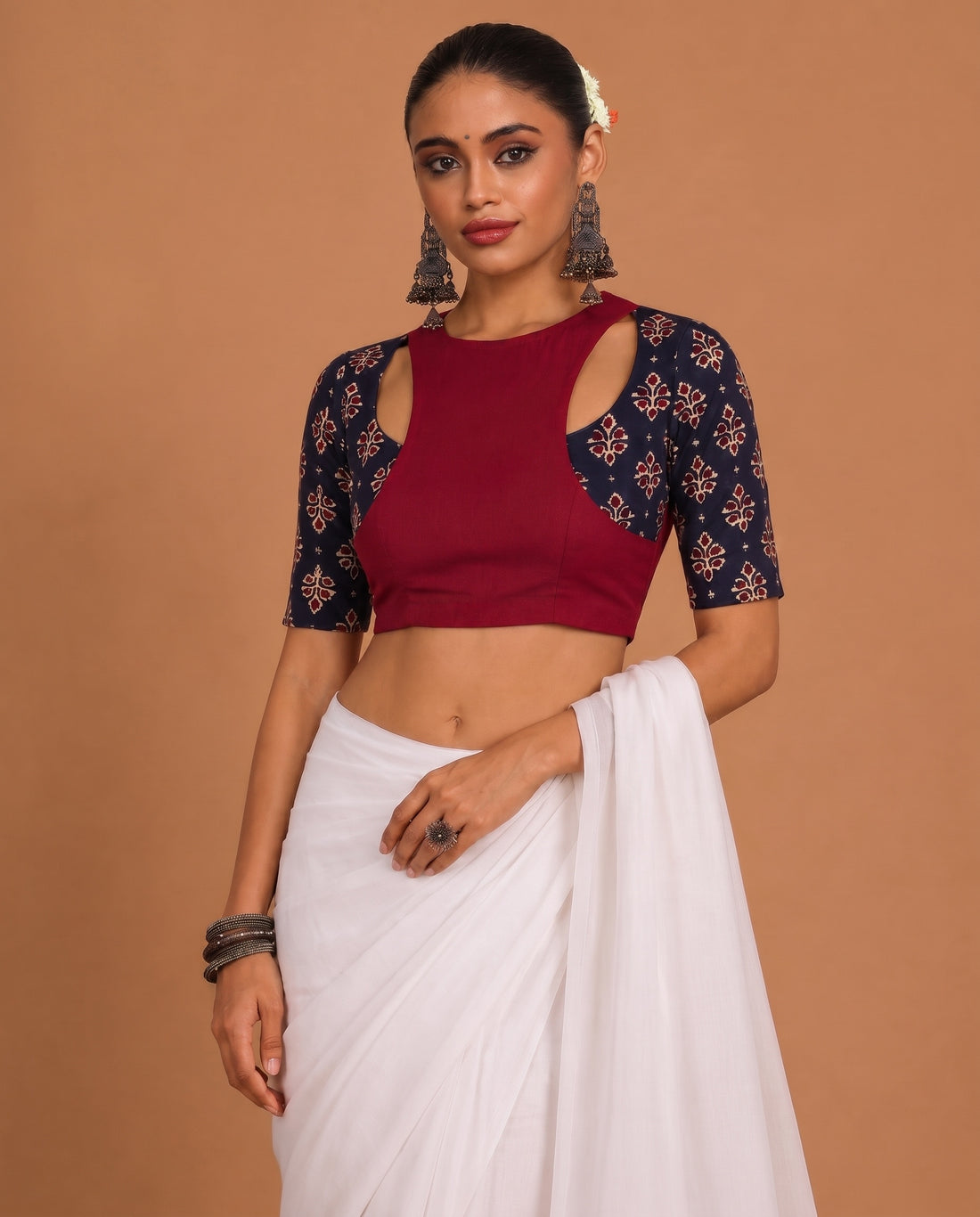 Yamini | Elbow Sleeve Blue Floral Butta cotton SculptFit™ Saree Blouse