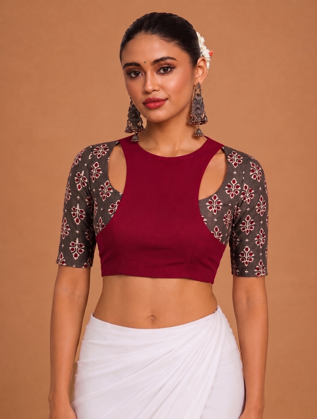 Yamini | Elbow Sleeve Grey Floral Butta cotton SculptFit™ Saree Blouse