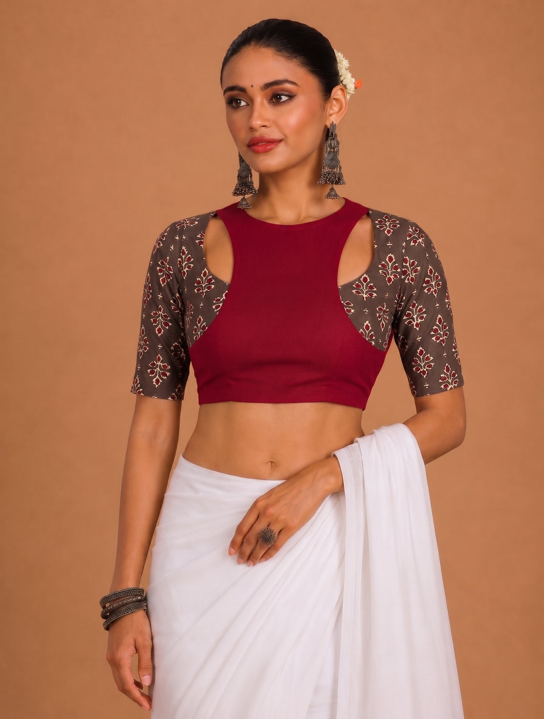 Yamini | Elbow Sleeve Grey Floral Butta cotton SculptFit™ Saree Blouse