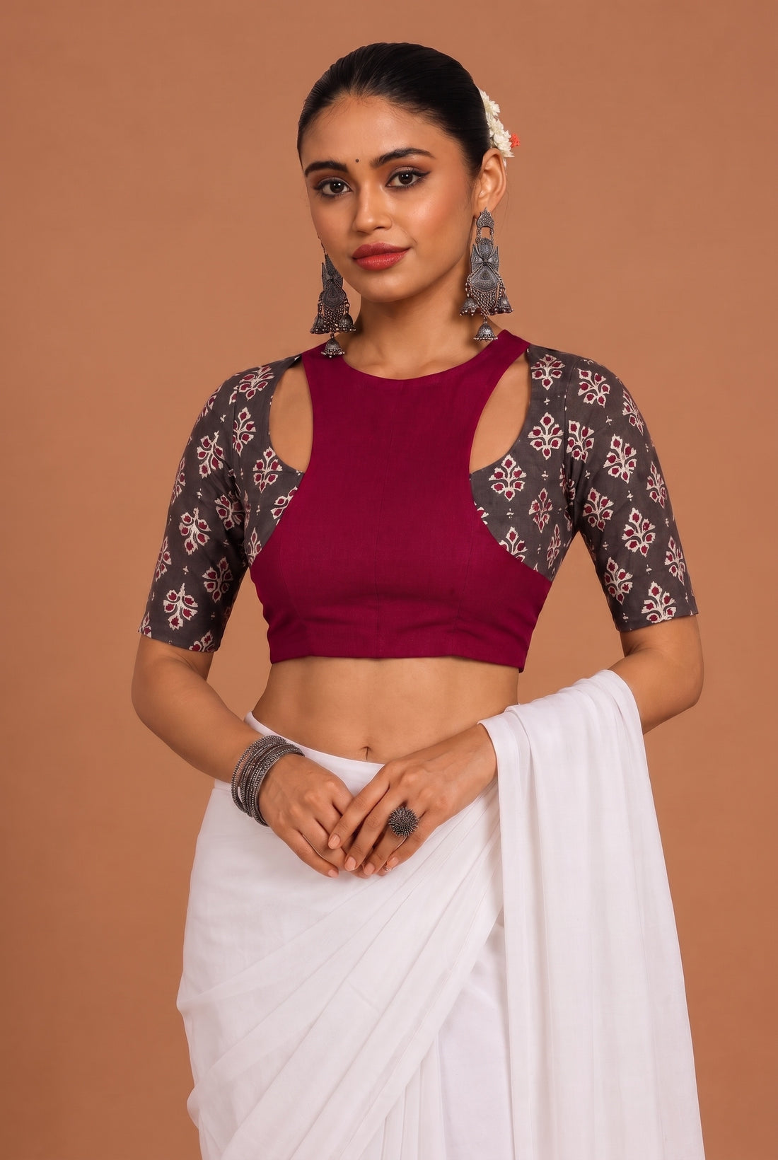 Yamini | Elbow Sleeve Grey Floral Butta cotton SculptFit™ Saree Blouse