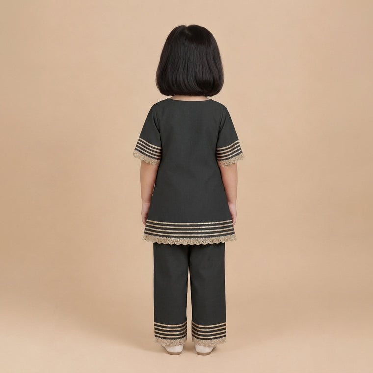 Afiya x Tyohaar | Raven Black Solid Viscose Straight Kurta & Pant Set