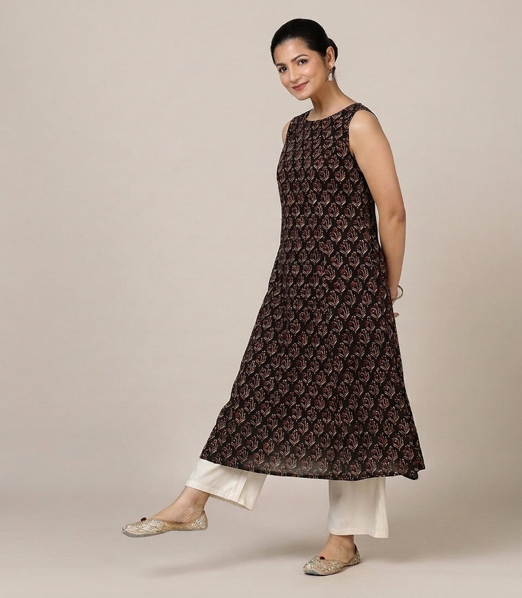 Prerna Sleeveless Midnight Lily Handblock Print Cotton BreezeFit™ Kurta