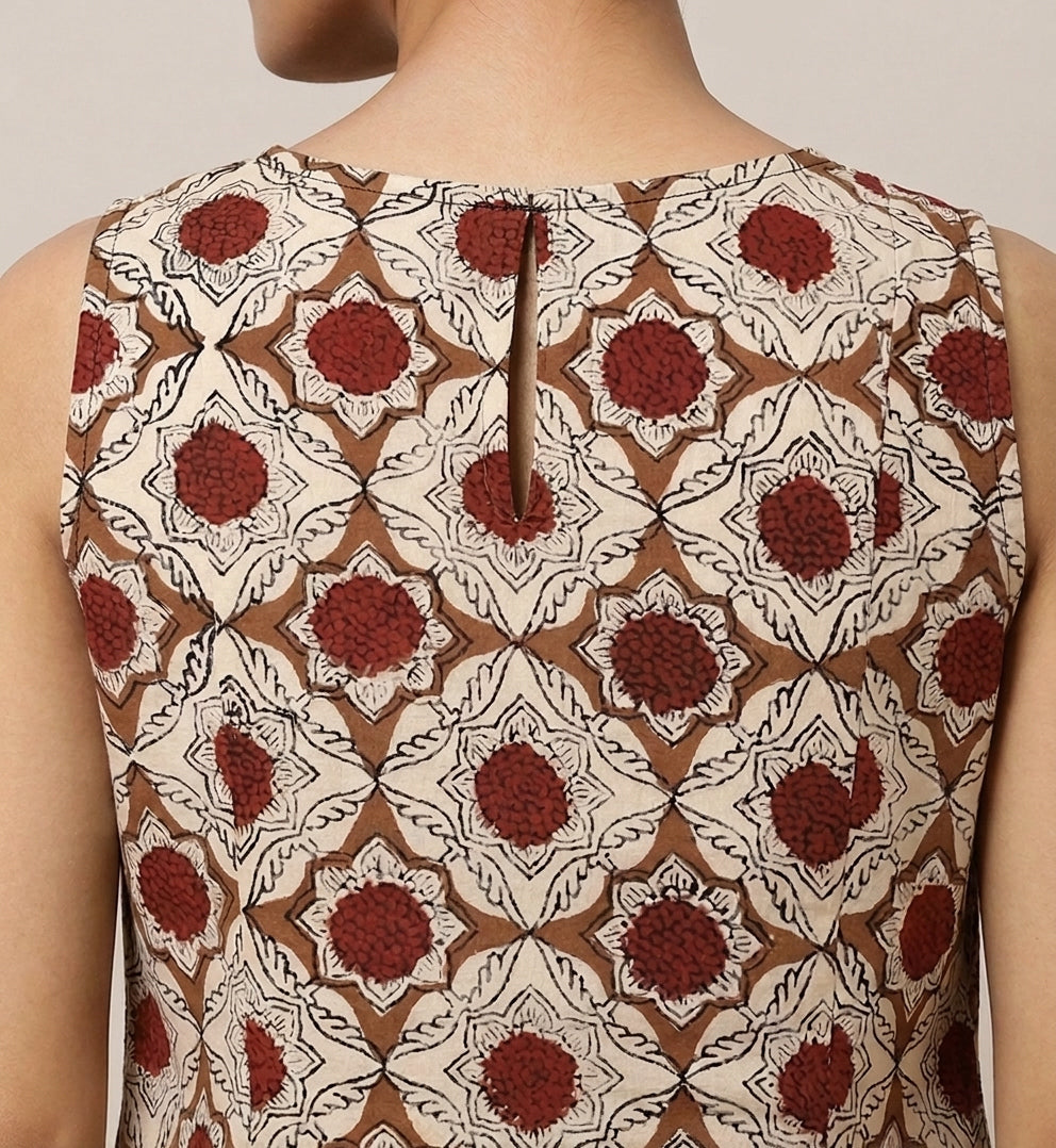 Prerna Sleeveless Red Dahlia Handblock Print Cotton BreezeFit™ Kurta