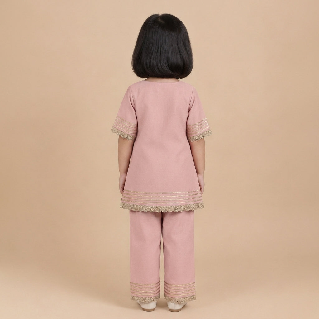Afiya x Tyohaar | Lilac Solid Viscose Straight Kurta & Pant Set