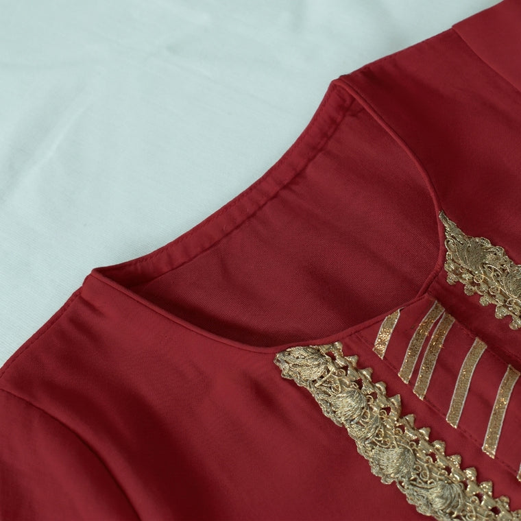 Afiya x Tyohaar | Scarlet Red Solid Viscose Straight Kurta & Pant Set