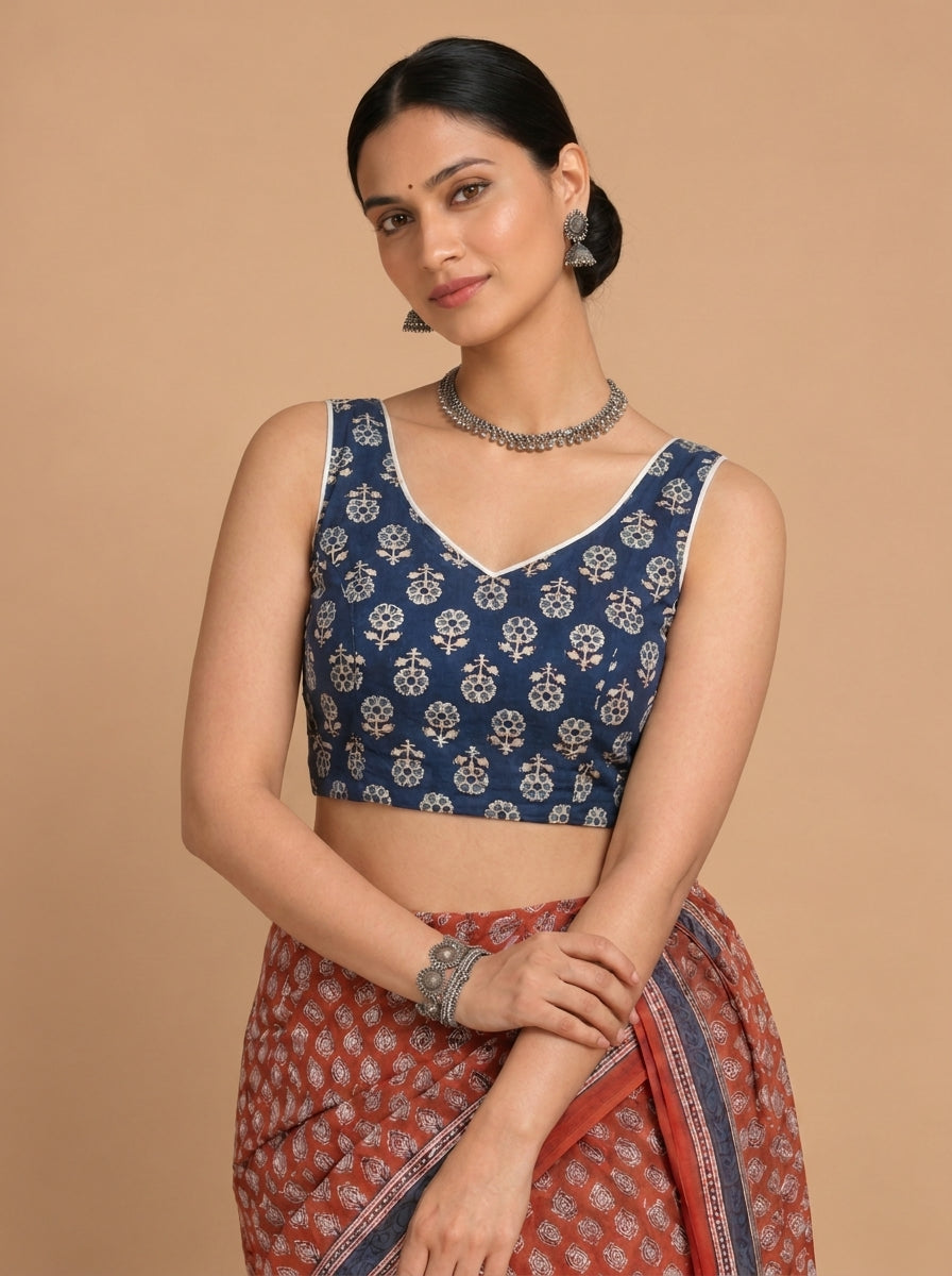 Ardha | Duet Reversible Blockprinted Indigo Flower & White Blockprinted Cotton CinchFit™ Saree Blouse