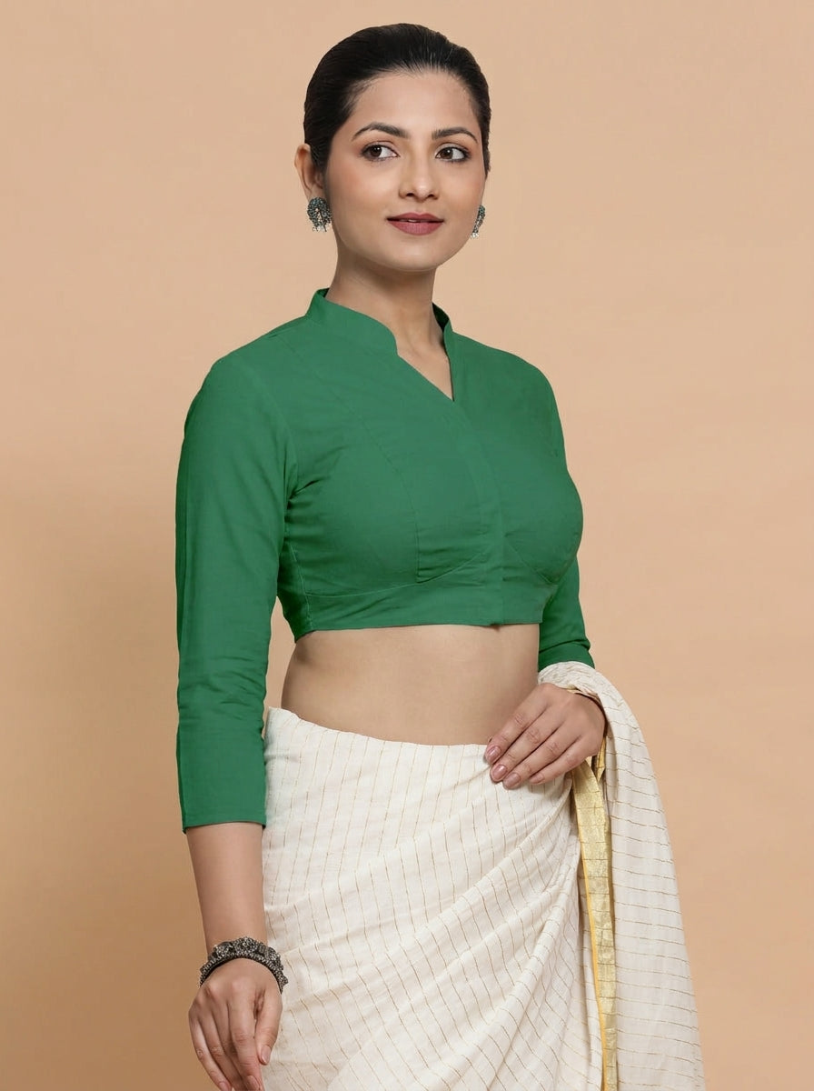 Sharda Reversible Duet | Castleton Green Plain x Red Mango Block Print Cotton Saree Blouse
