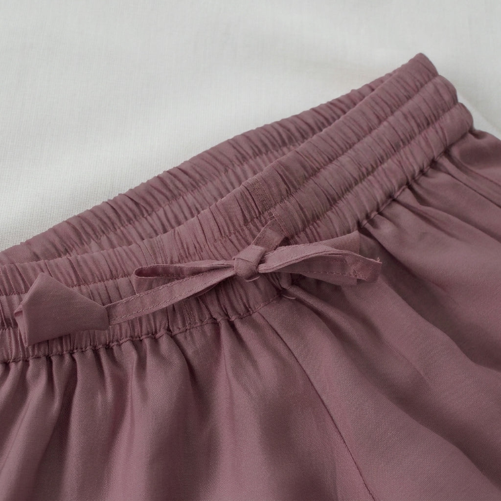 Afiya x Tyohaar | Purple Mauve Solid Viscose Straight Kurta & Pant Set