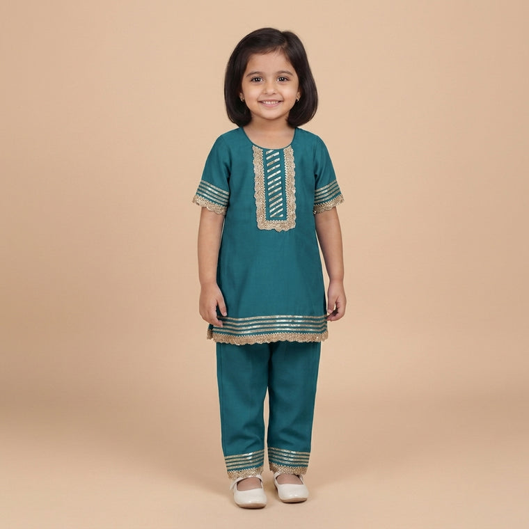 Afiya x Tyohaar | Crystal Teal Solid Viscose Straight Kurta & Pant Set
