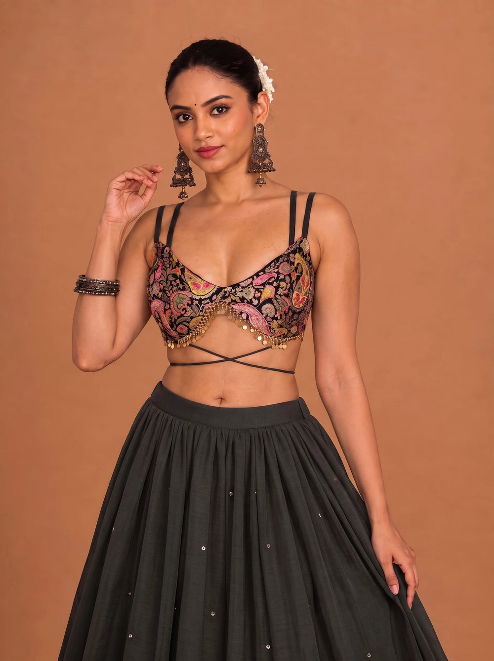 Nagma | Sleeveless Smoked Charcoal Linen SculptFit™ Saree Blouse