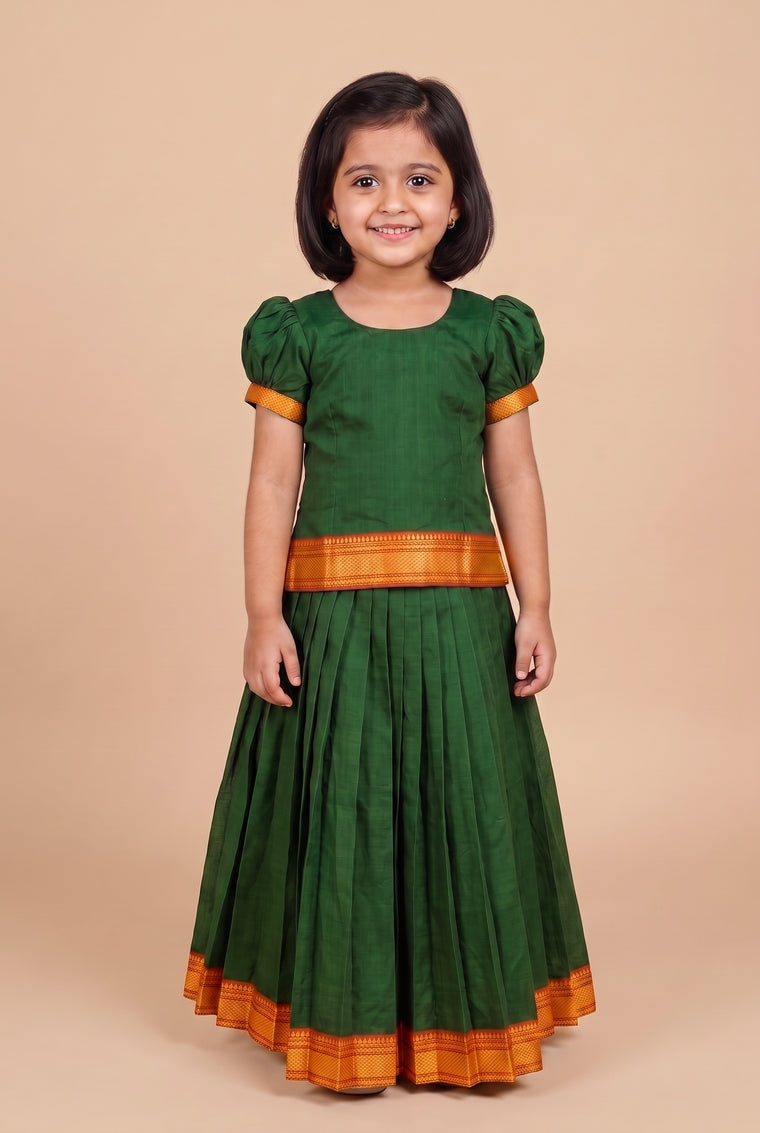 Kani x Tyohaar | Green Mangalgiri Cotton Pattu Pavadai