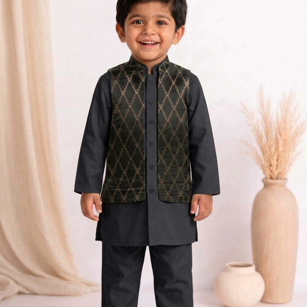 Jas x Tyohaar | Black Linen & Brocade Kurta Pant & Jacket Set