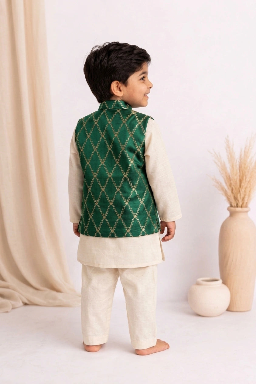 Jas x Tyohaar | White & Emerald Green Linen & Brocade Kurta Pant & Jacket Set